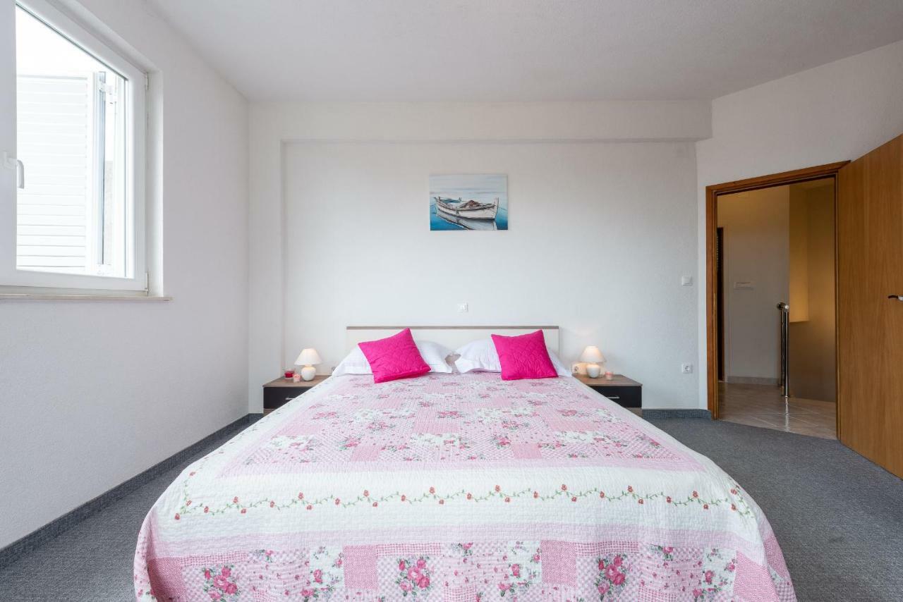 Luxury Sensation Spacious & Free Private Garage Ragusa Esterno foto