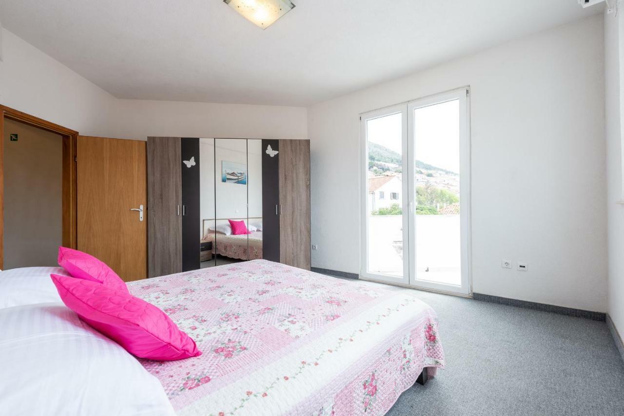 Luxury Sensation Spacious & Free Private Garage Ragusa Esterno foto